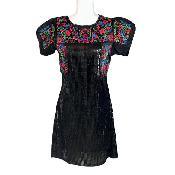 NWT RARE Zara Collection Black Sequin Embroidered Oaxacan Style Mini Dress - M - Picture 14 of 14